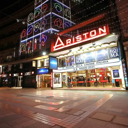 別荘 La Pace, Il Sole, Il Mare - Casa Indipendente Vista Mare, Posto Auto Privato, Ampio Spazio Esterno Attrezzato, A Pochi Minuti Dalle Spiagge *