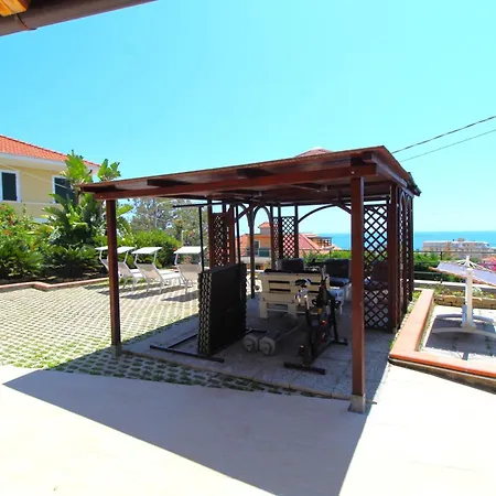 La Pace, Il Sole, Il Mare - Casa Indipendente Vista Mare, Posto Auto Privato, Ampio Spazio Esterno Attrezzato, A Pochi Minuti Dalle Spiagge