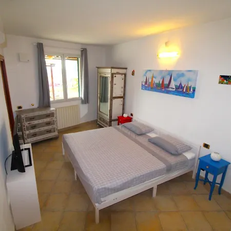La Pace, Il Sole, Il Mare - Casa Indipendente Vista Mare, Posto Auto Privato, Ampio Spazio Esterno Attrezzato, A Pochi Minuti Dalle Spiagge Sanremo